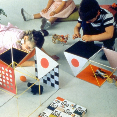 The little toy Eames de 1952